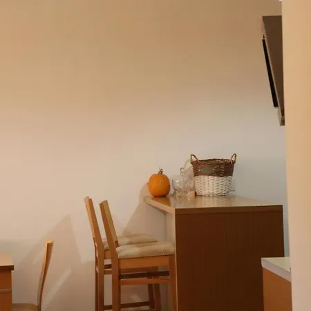 Apartment Ennio Near The Lake *
